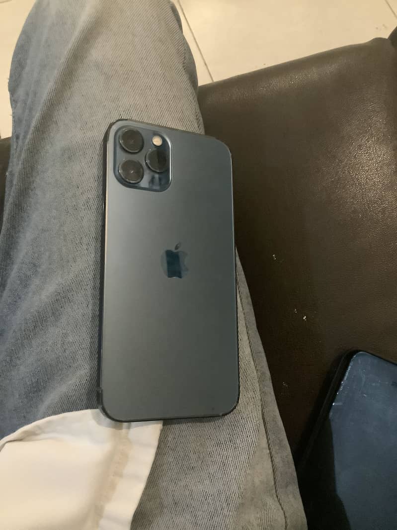 Apple iPhone 12 Pro Max 0