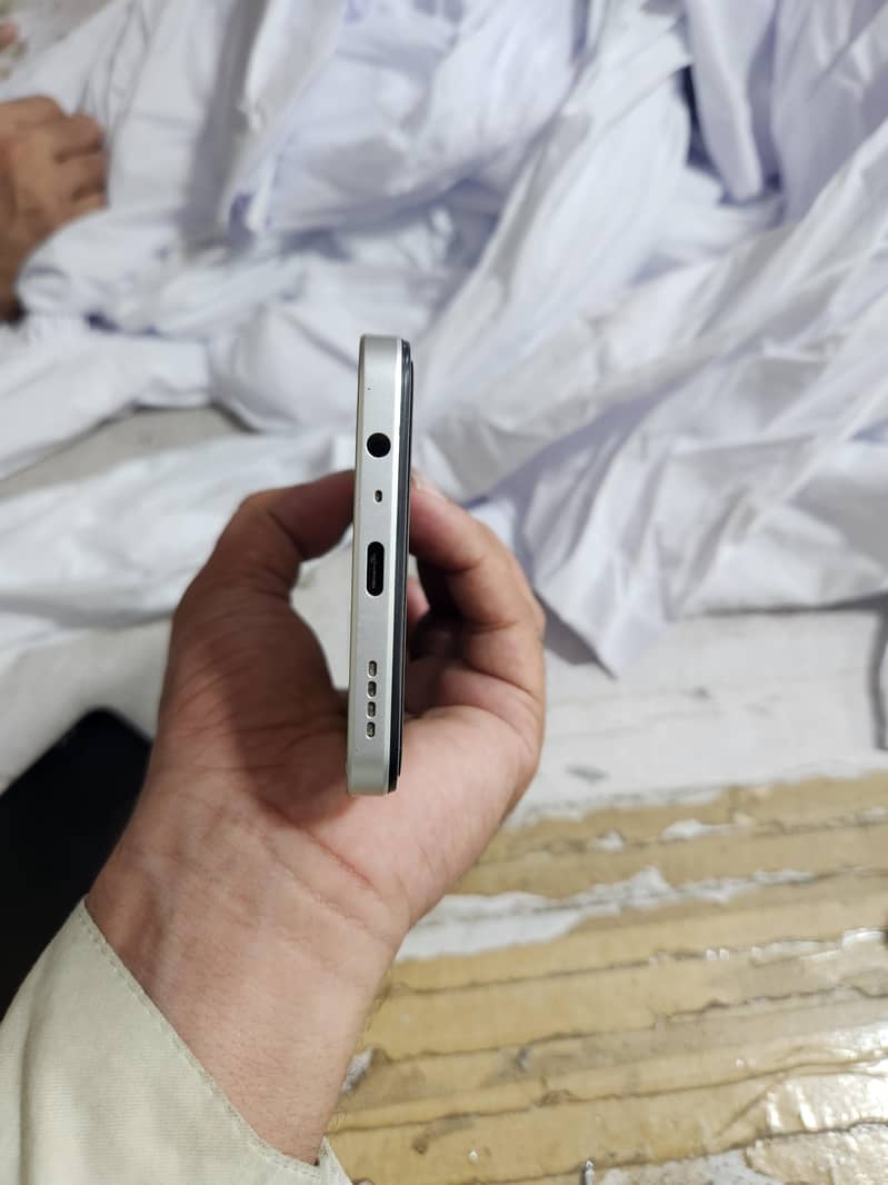 Realme C71 2