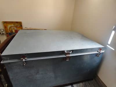 Iron trunk