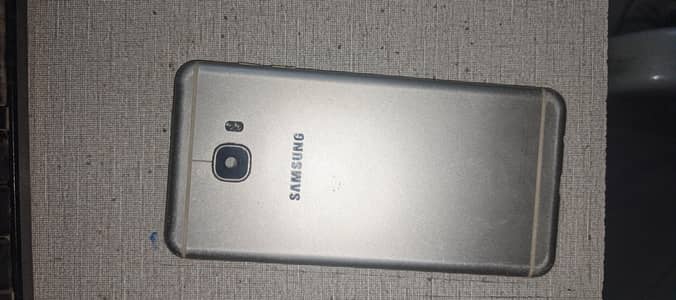 Samsung Galaxy C7 32GB – PTA Approved