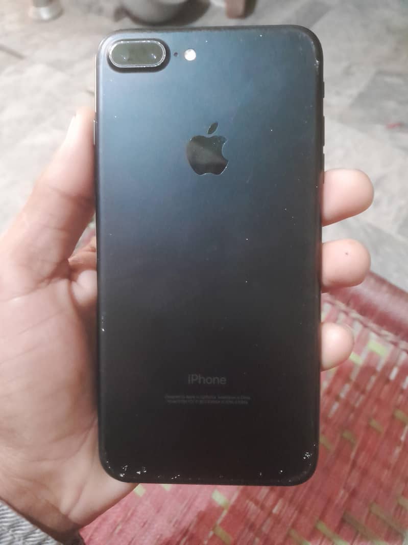 Apple iPhone 7 Plus 0