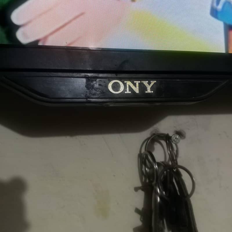 sony led simple USB not android 32inch 4