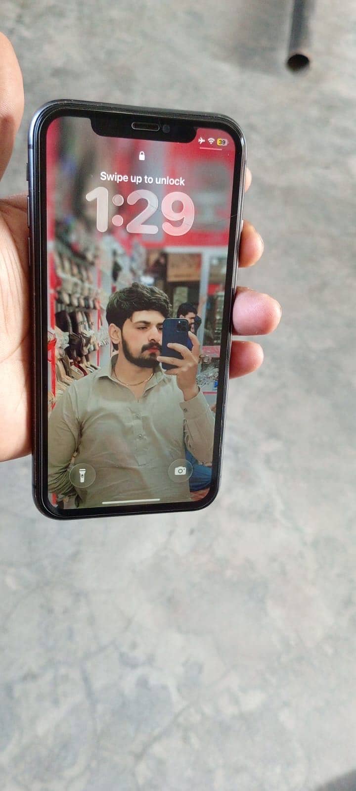 Apple iPhone 11 3