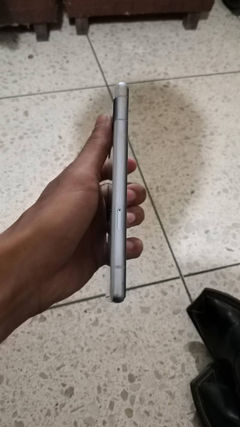 Google Pixel 7a 3