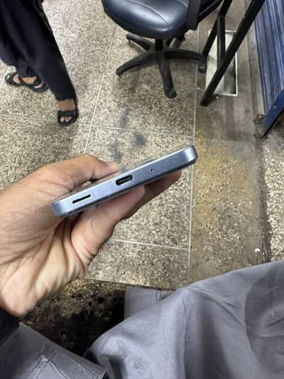 Samsung Mobile A17