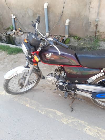 number ni lak ha  2022 model Honda CD For sale Gujrat