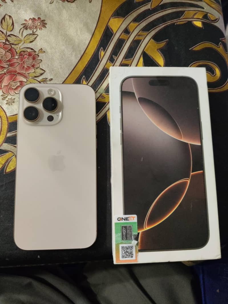 Apple iPhone 16 Pro Max 1