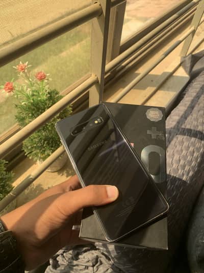 Samsung Mobile S10 Plus