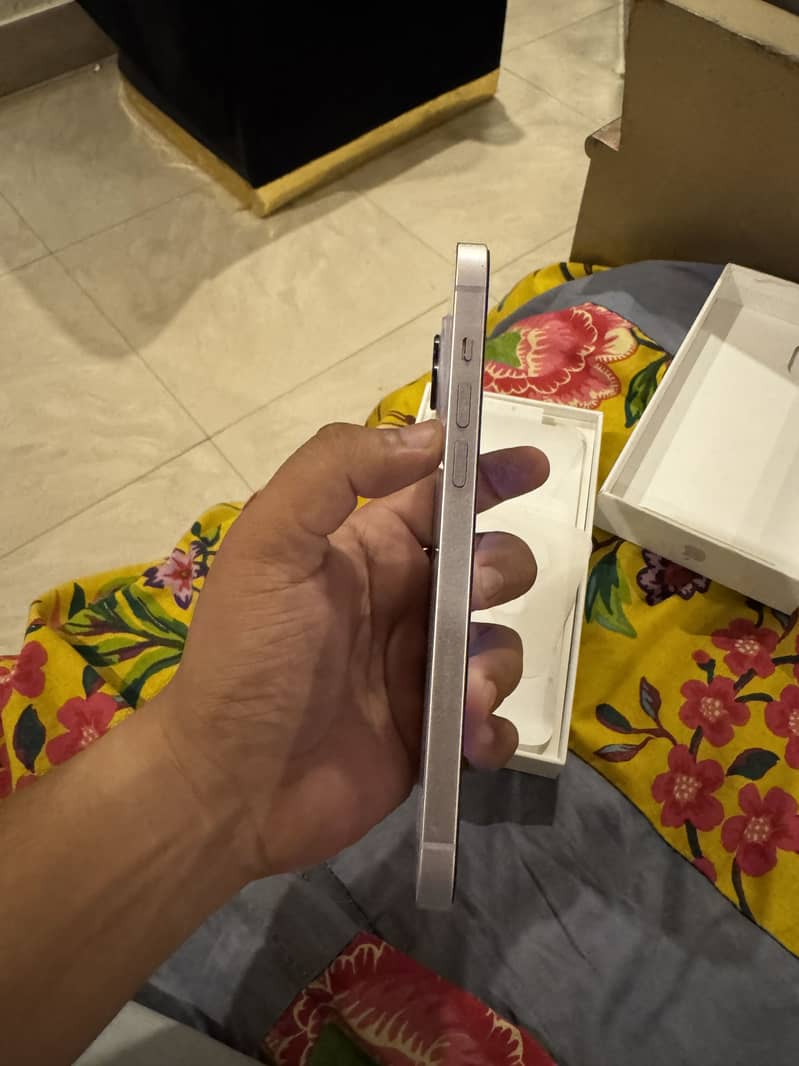 Apple iPhone 14 plus 5
