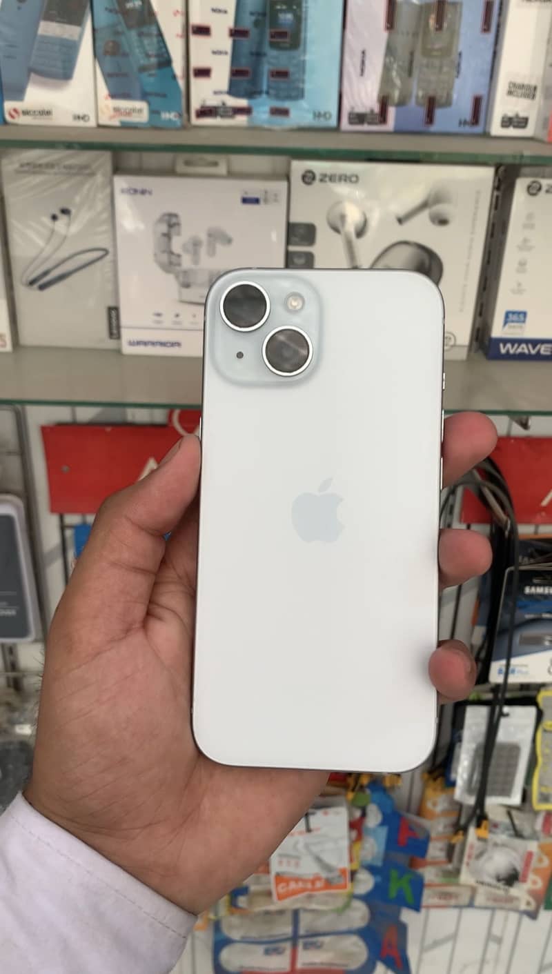 Apple iPhone 15 1