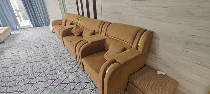 6 Seater Sofa | like New | Urgent for sale