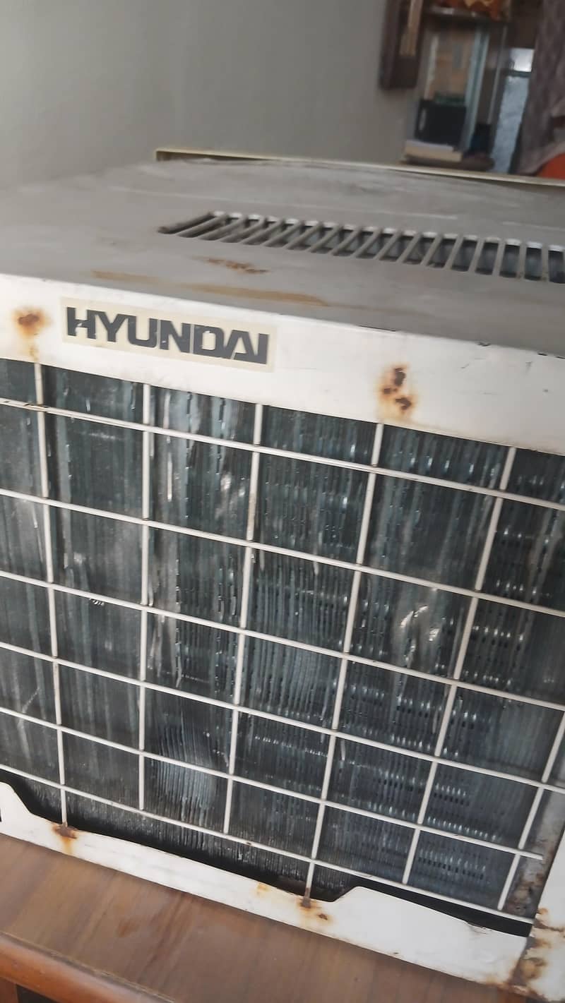 used window AC 0