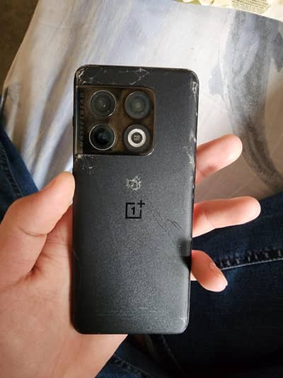One Plus 10 Pro