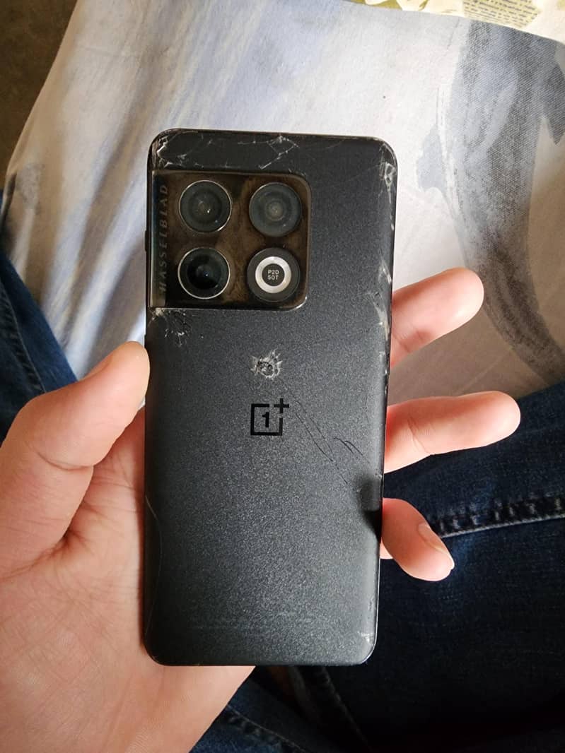 One Plus 10 Pro 0