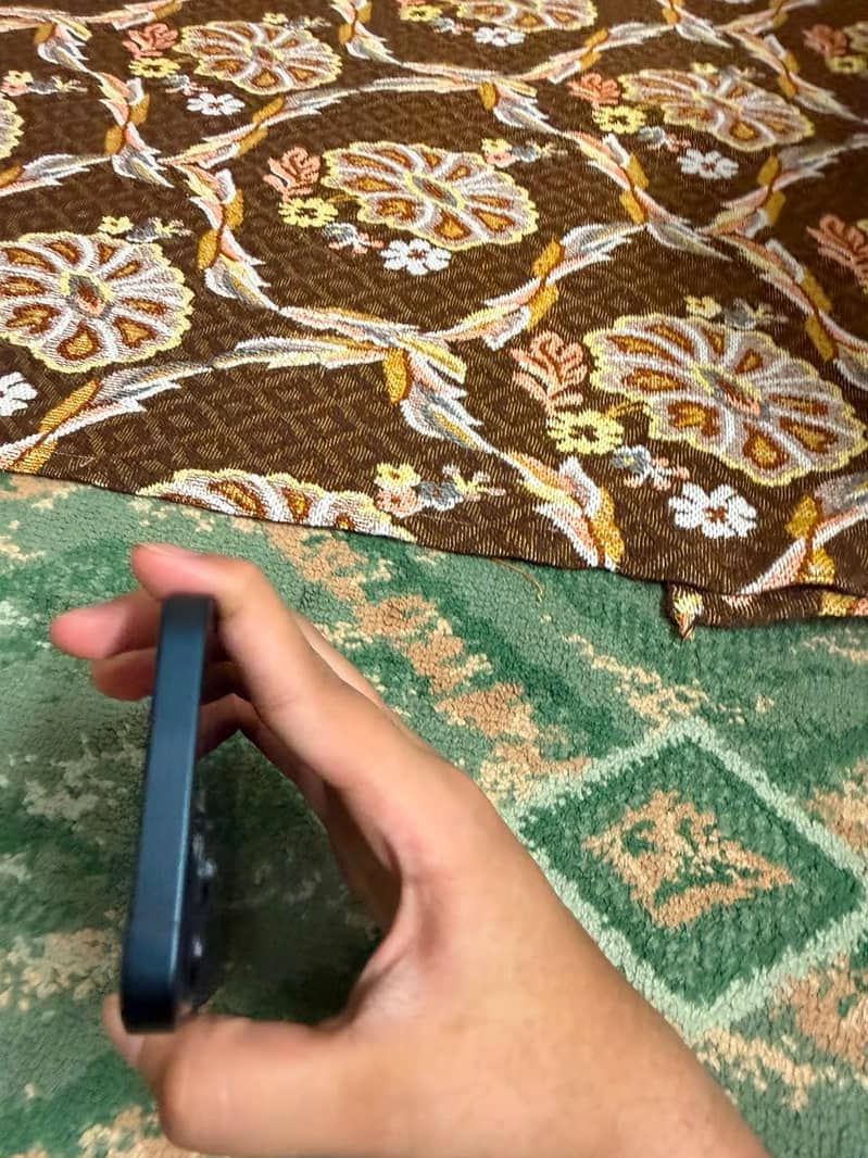 iPhone 13 jv 2