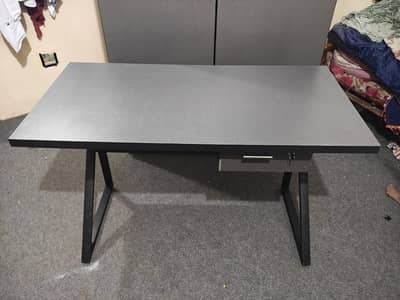 work space table