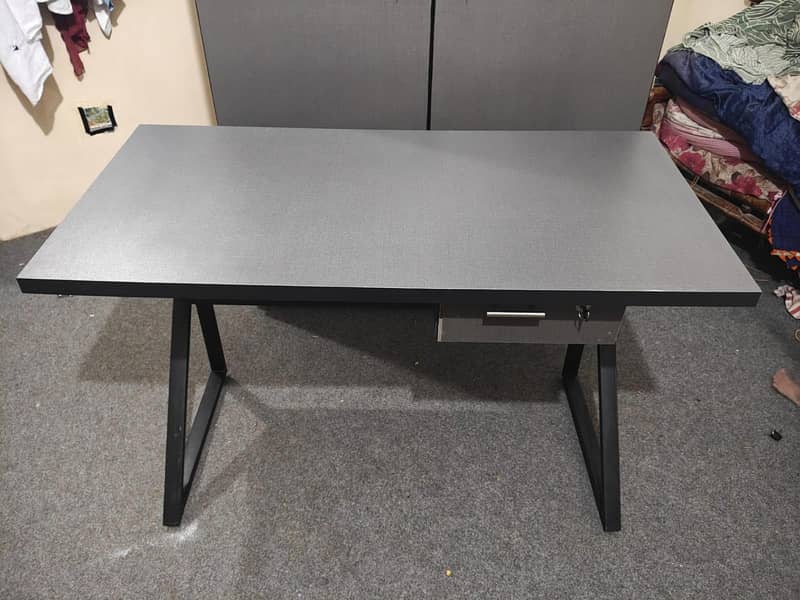 work space table 0