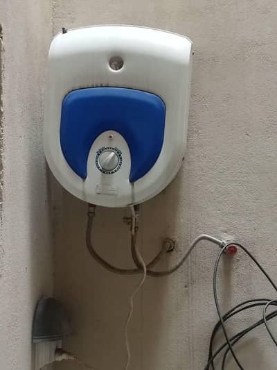 Semi Instant Electric Gyser