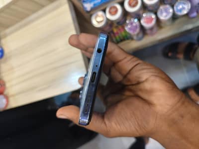 Infinix Hot 40 Pro