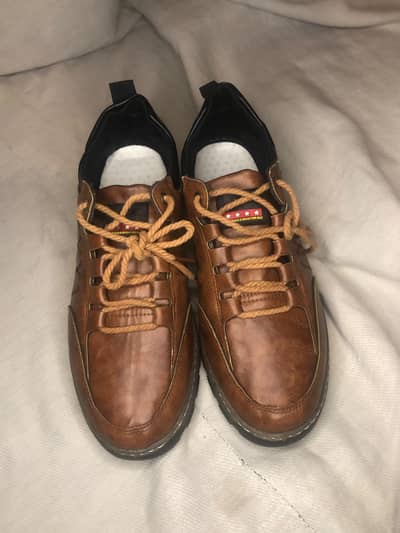 Puma Men's Brown Lace-Up Boots – Stylish & Comfortable Casual Shoes