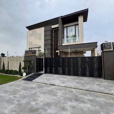 Premium 1 Kanal Luxury House with Elegant Architecture in DHA