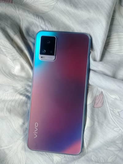 Vivo V20