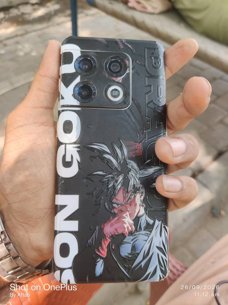 One Plus 10 Pro 3