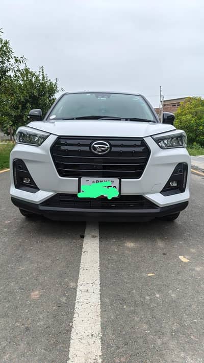 Daihatsu Rocky G premium model 2020 import. register 2025 Punjab