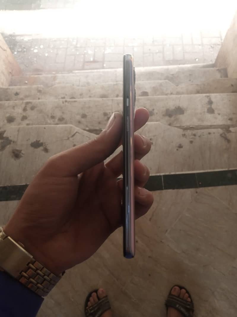 One Plus 9 8