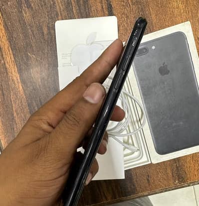 Apple iPhone 7 Plus