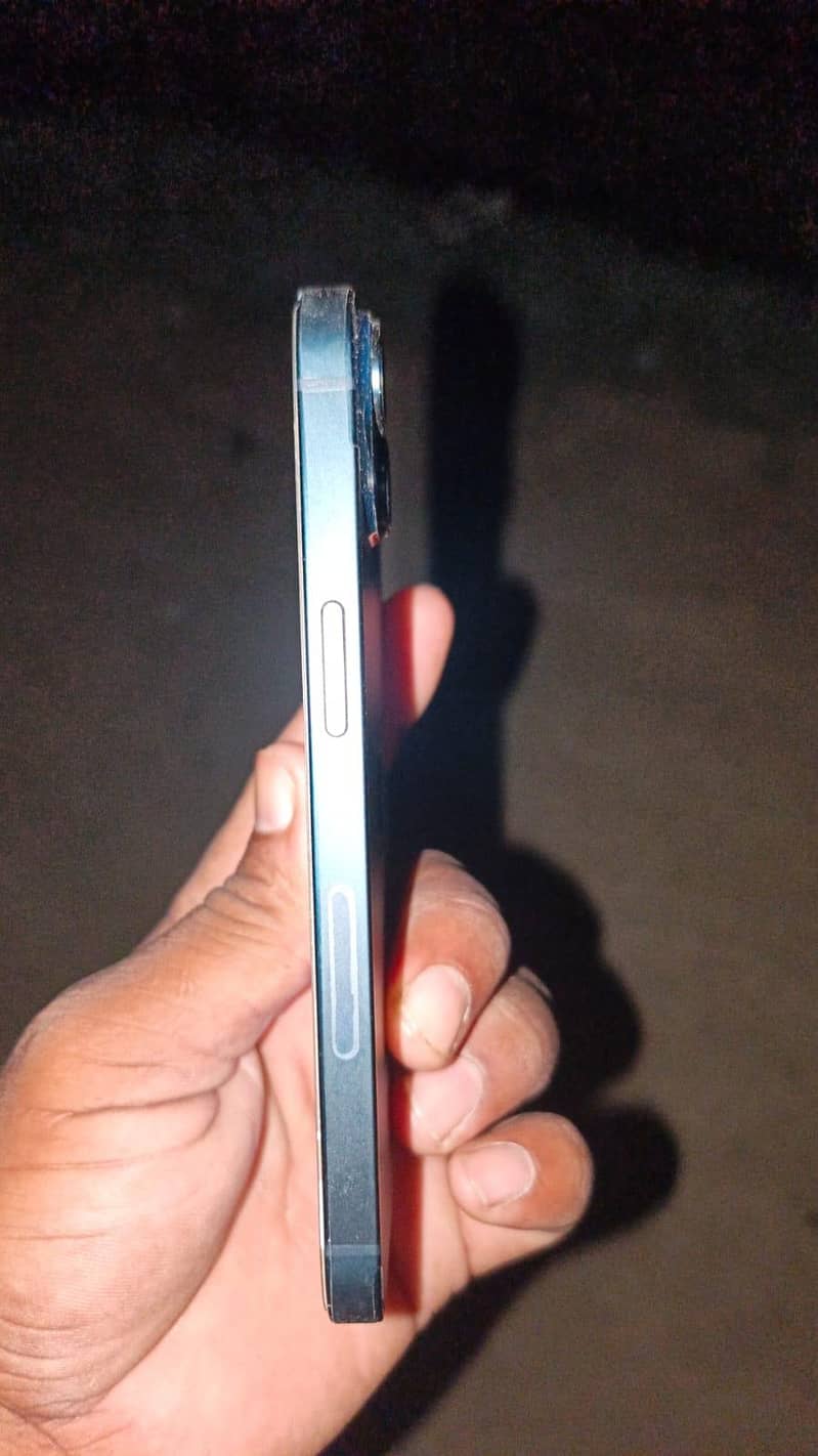 Apple iPhone 14 1