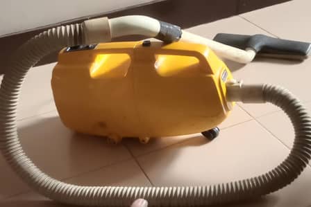 SANYO VACUUM CLEANER