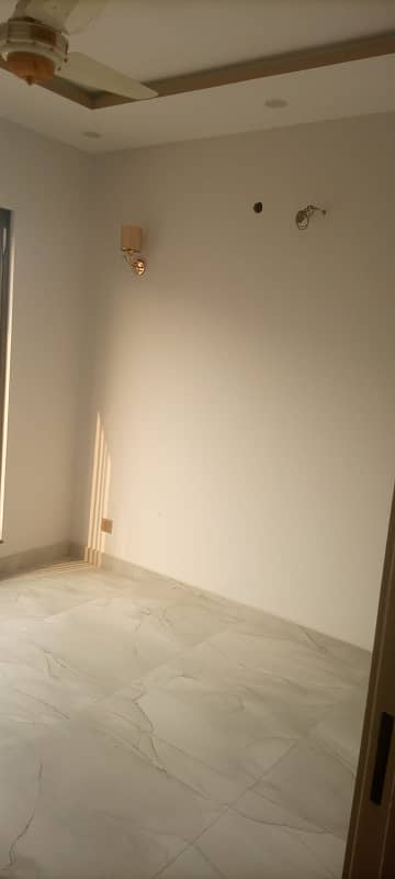 5 MARLAS HOUSE FOR SALE OVERSEAS BLOCK ON INSTALMENTS