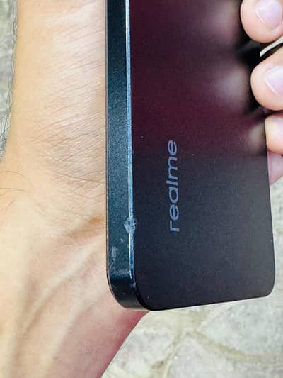 Realme C51 4/128 box charger available