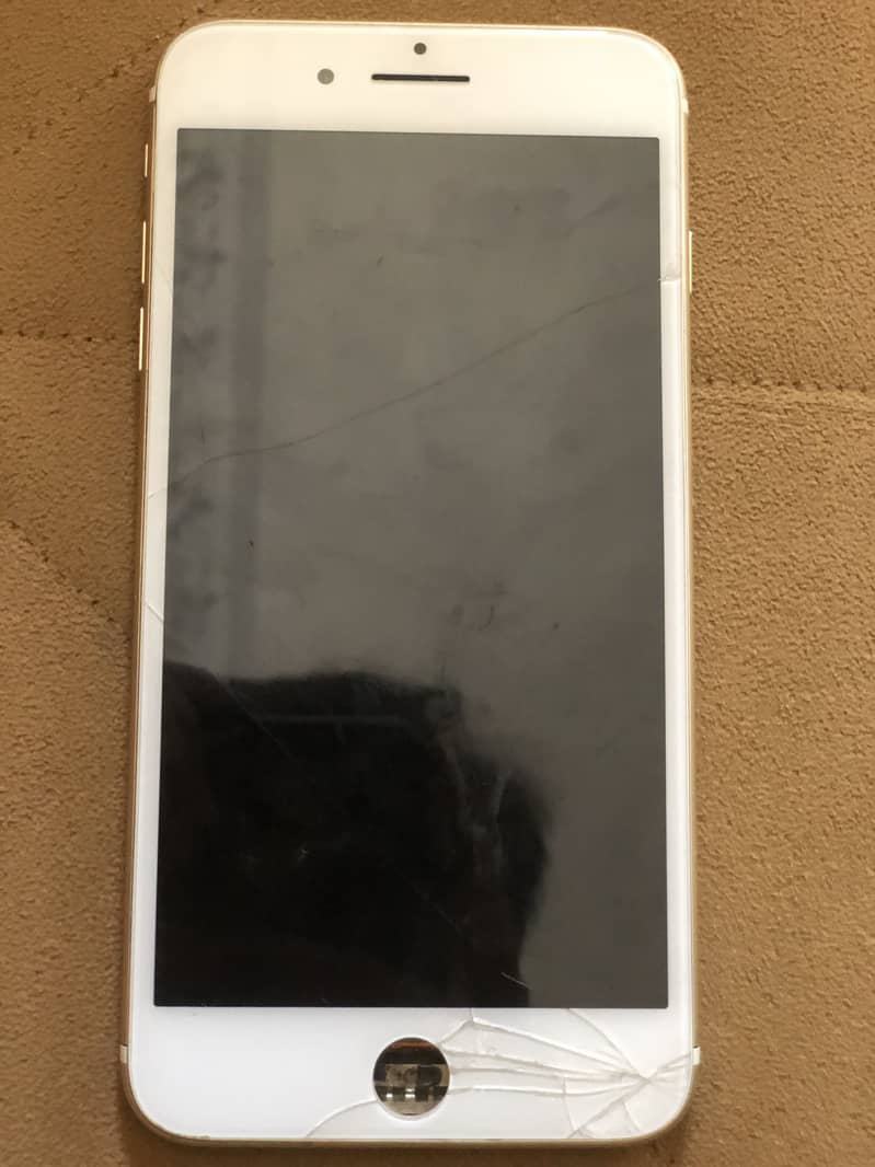 Apple iPhone 7 Plus 1