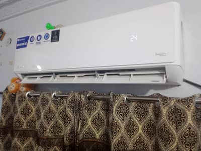 Dawlance 1.5ton DC inverter original condition original gass