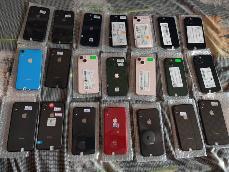 Apple iPhone 13 2