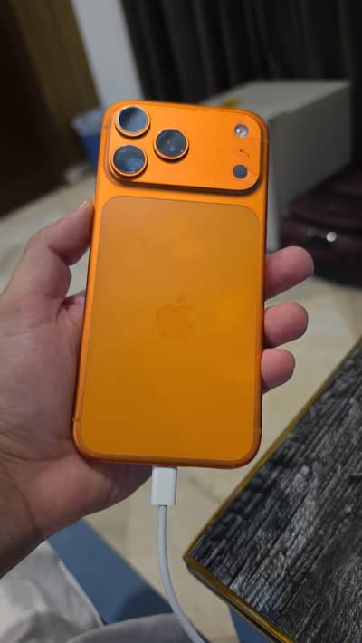17 pro max orange 256