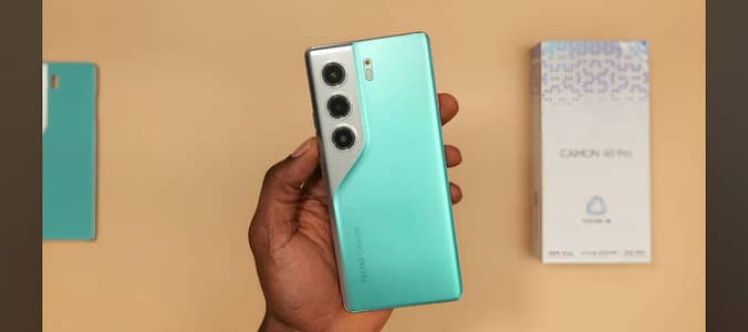 Tecno CAMON 40 Pro
