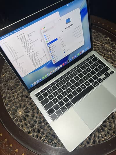 Apple macbook pro 2020 16/512gb