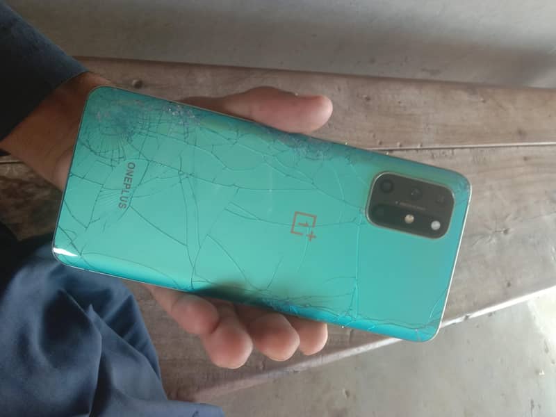 One Plus 8T 1