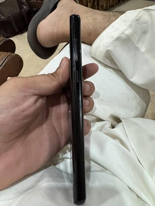 Samsung Mobile Note 8 2
