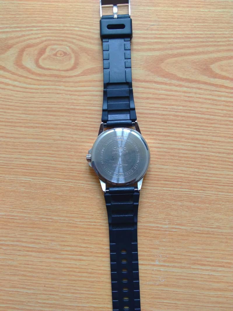 Casio Watch MTP-E125 6