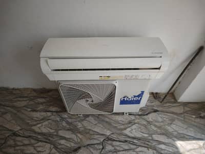 Haier 1.5ton DC inverter original condition original gass