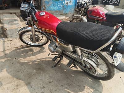 Honda CD 125 urgent sale
