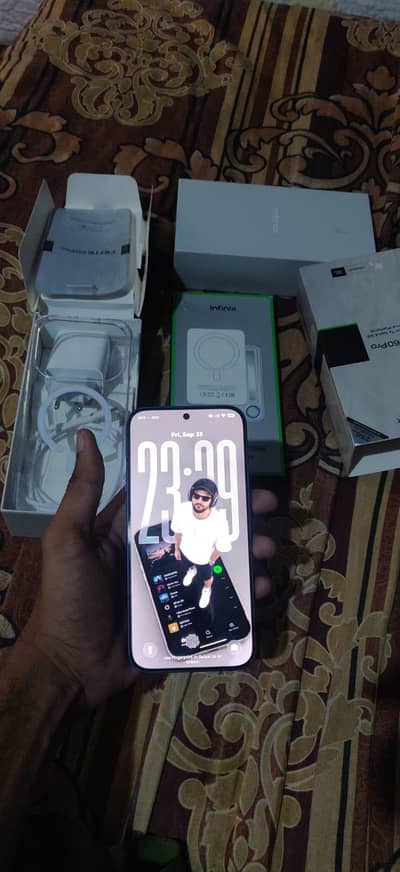infinix note 60 pro 16gb ram 256gb ssd 10/10 1 year warranty