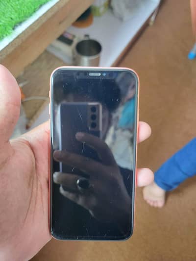 Apple iPhone XR