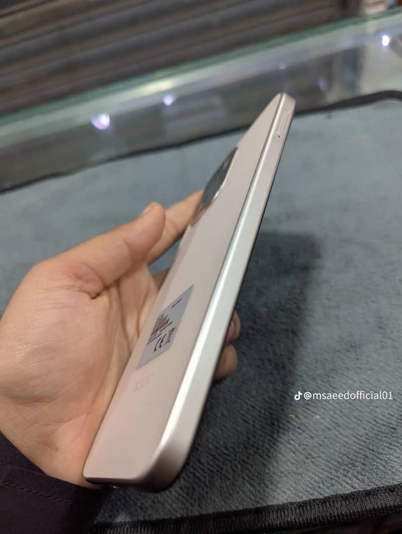 Oppo A6 1