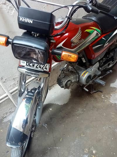HONDA CD 70    bike ma koi Kam nior bhot  SAFF ha dekha k phr offer da