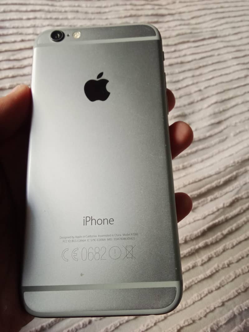 Apple iPhone 6S Plus 0